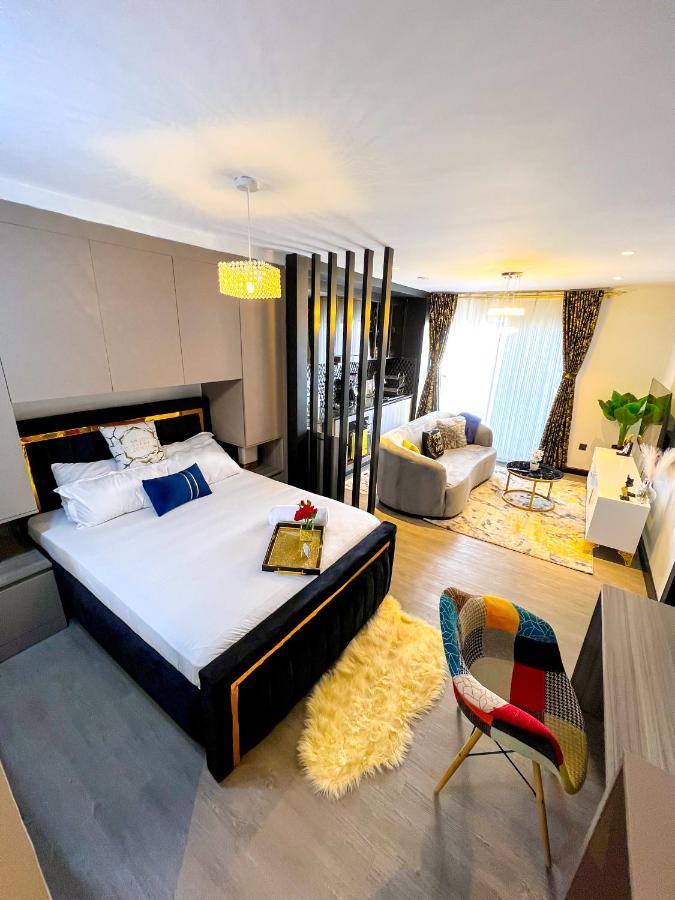 Escada Next Level Luxurious Home Найроби Екстериор снимка